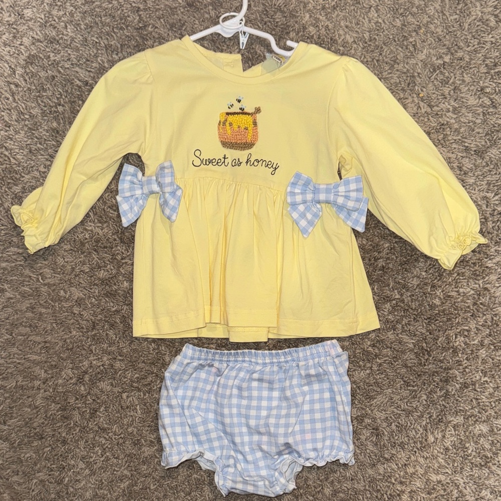 Aiden & Alivia sweet as honey bloomer set